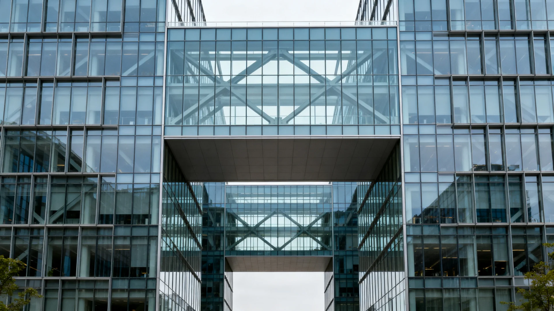 Commercial Building Glass Solutions