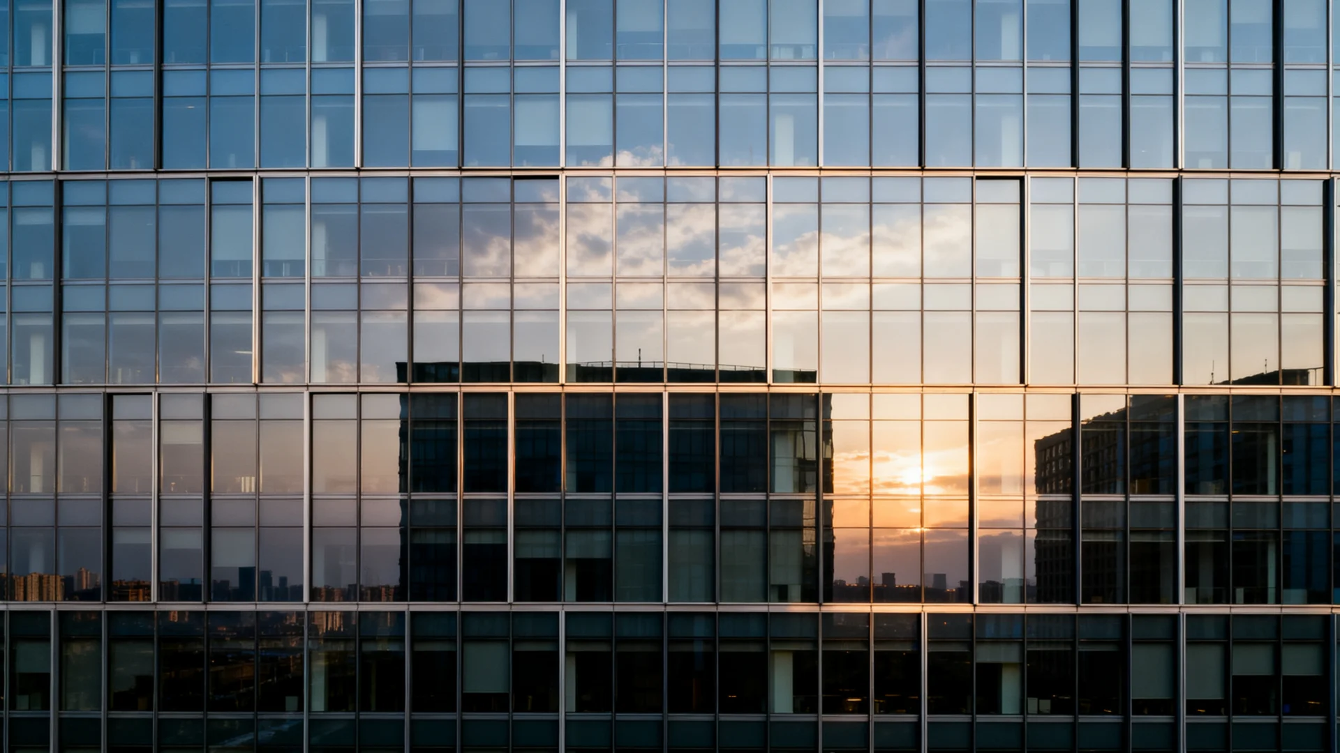 Commercial High-Rise Curtain Wall Glass
